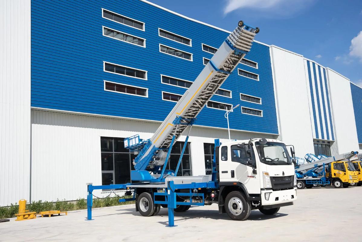 河北小型云梯车上料车租赁多少钱